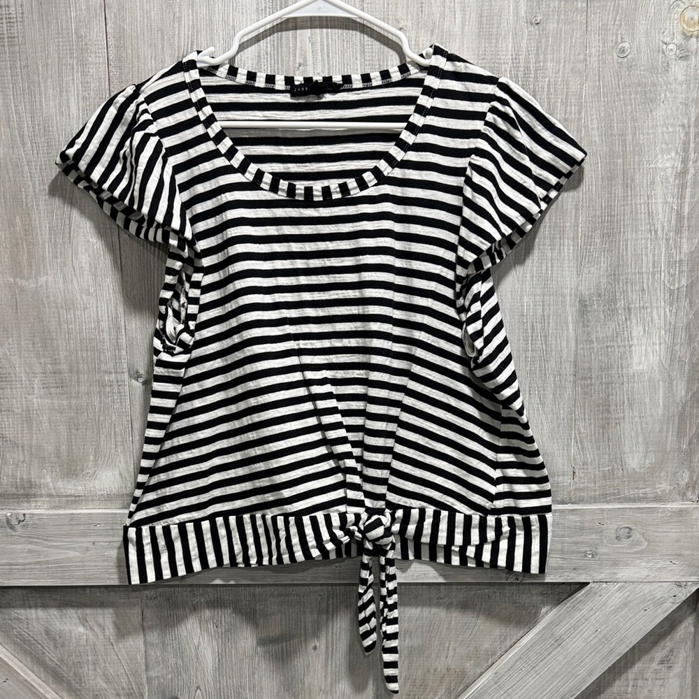 Jane & Delancey women’s XL Black and White Striped Women's Top S1